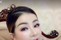 ក្រុមចោរបន្លំជាសមត្ថកិច្ច ធ្វើជាចុះអនុវត្តសាលដីការក្លែងក្លាយ ប្លន់អ្នកលក់ឡេដ៏ល្បី អ៊ាន សៀវម៉ី យកលុយ និងគ្រឿងអលង្ការ សរុបជាទឹកប្រាក់ជាង៩ លានដុល្លារ